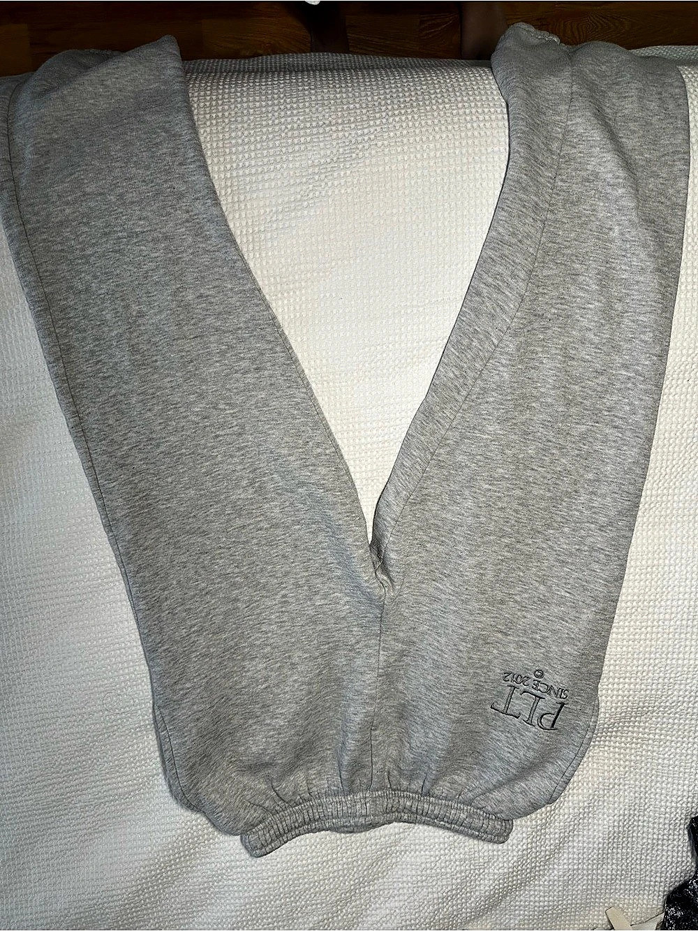 PrettyLittleThing PLT Since 2012 Logo Sweatpants Gray